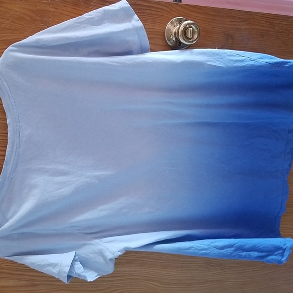 Blue tshirt - Picture 5 of 6